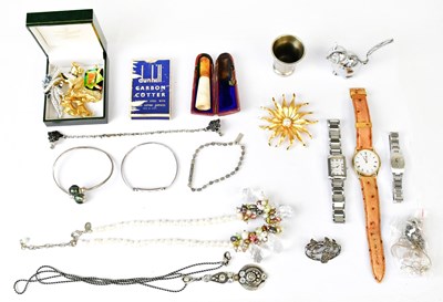 Lot 932 - A collection of costume jewellery, to include...