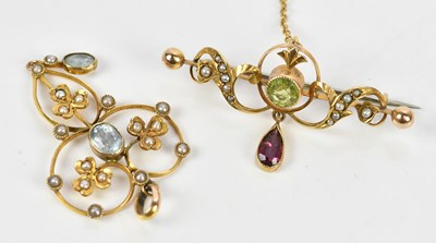 Lot 304 - An Edwardian yellow metal seed pearl set...