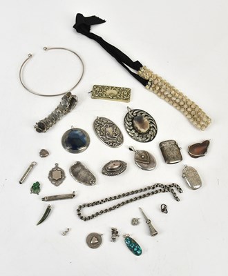 Lot 127 - A collection of hallmarked silver and costume...