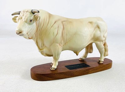 Lot 155 - BESWICK; Charolais bull model on plinth, 20 x...