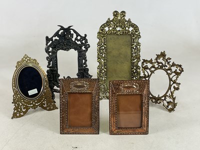 Lot 28 - A group of late 19th and early 20th century...
