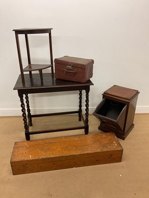 Lot 436 - An early 20th century oak barley twist side...