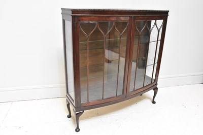 Lot 140 - An Edwardian mahogany display cabinet, with...