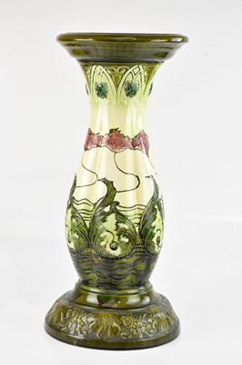 Lot 1747 - An early 20th century ceramic jardiniere stand,...