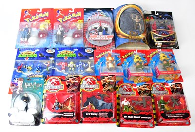Lot 462 - Various action figures including 'Power...