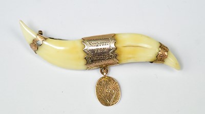 Lot 838 - A Victorian brooch comprising a pair of bear's...