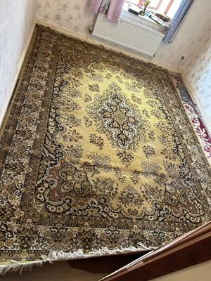 Lot 116 - A large early 20th century Persian-style rug,...