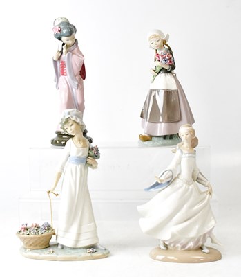 Lot 211 - LLADRÓ; four figures of ladies, comprising a...