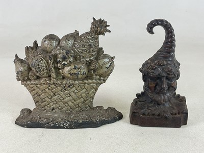 Lot 116 - A 19th century cast iron doorstop in the form...
