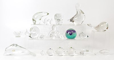 Lot 420 - WEDGWOOD; eleven glass paperweights and animal...