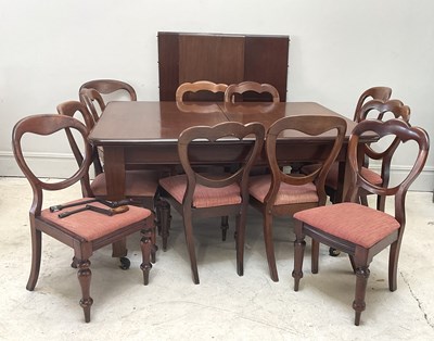 Lot 116 - A 19th century mahogany extending dining table,...