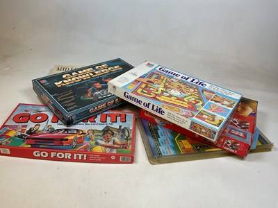 Lot 165 - A group of toys including computer Battleships,...