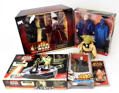 Lot 458 - STAR WARS; various action figures, including...