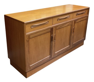 Lot 14 - G PLAN; a teak mid century 'Fresco' range...