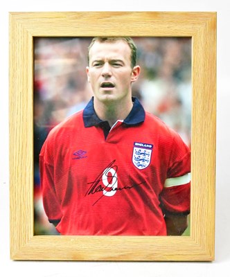 Lot 541 - ALAN SHEARER; a signed photograph of the...