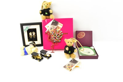 Lot 264 - Various children's collectibles comprising two...