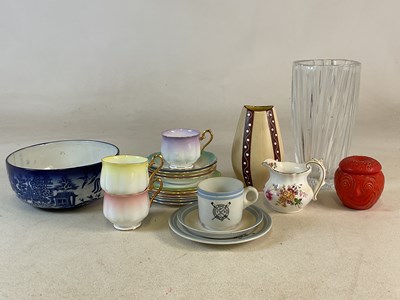 Lot 210 - A collection of ceramics including Royal...