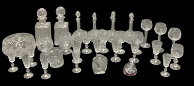 Lot 372 - A quantity of cut and crystal glassware,...