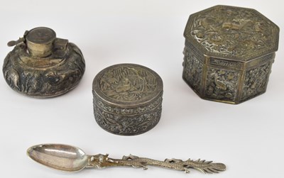 Lot 446 - A Chinese Export silver octagonal lidded...
