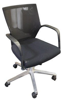 Lot 45 - SIDIZ; a modern revolving desk chair.