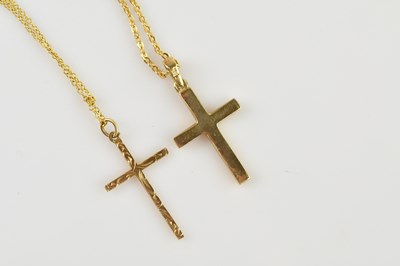 Lot 545 - Two 9ct gold cross pendants, combined approx 3....