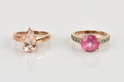 Lot 505 - Two 9ct gold dress rings, one with a cushion...