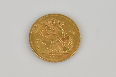 Lot 593 - A George V full sovereign, 1914.