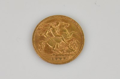 Lot 605 - An Edward VII half sovereign, 1909.