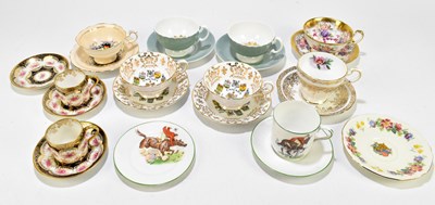 Lot 551 - A collection of Aynsley Paragon and further ceramics