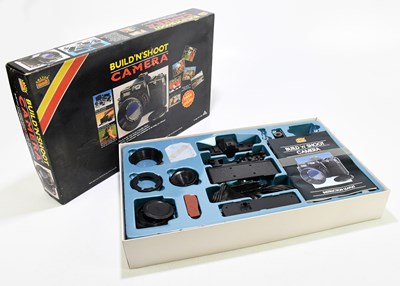 Lot 2600 - A ‘Build ‘N’ Shoot’ camera, in original box.