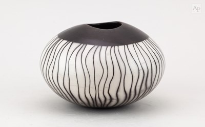 Lot 7 - ASHRAF HANNA (born 1967); a squat naked raku...