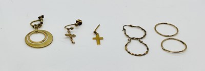 Lot 883 - A group of 9ct gold and yellow metal earrings,...