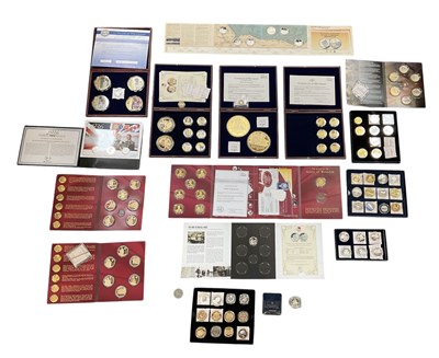 Lot 617 - A collection of twelve assorted commemorative...