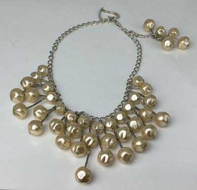 Lot 939 - A substantial simulated pearl and silver...