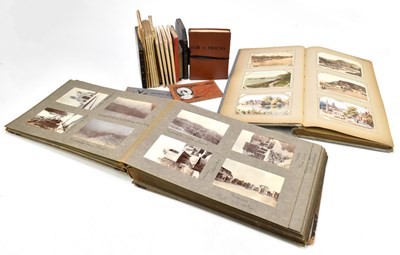 Lot 712 - An early 20th century photograph album