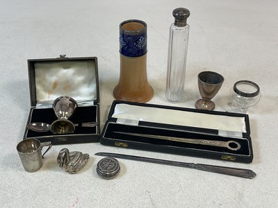 Lot 520 - FRANCIS HOWARD LTD; a cased Elizabeth II...