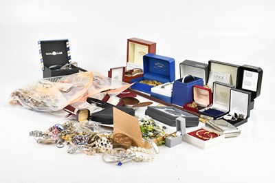 Lot 546 - A collection of costume jewellery including...