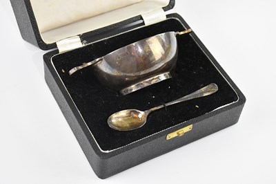 Lot 497 - FRANCIS HOWARD LTD; an Elizabeth II hallmarked...