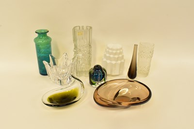 Lot 224 - Nine items of decorative art glass including...