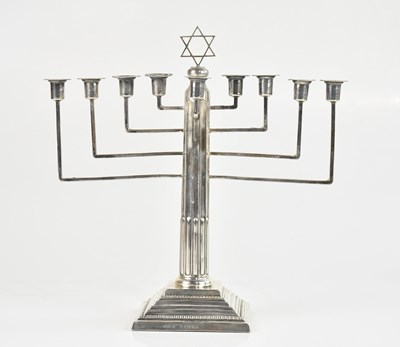 Lot 40 - BRITTON, GOULD & CO; a George V hallmarked...