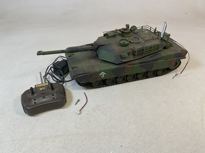 Lot 147 - HENG LONG; a radio controlled M1A1 Abram's...