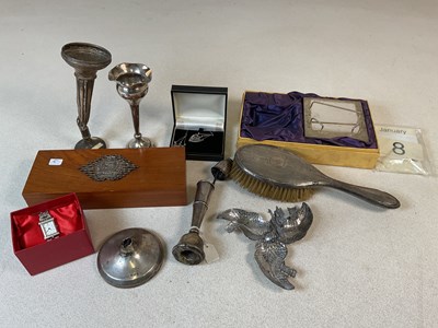 Lot 522 - A boxed Elizabeth II hallmarked silver based...