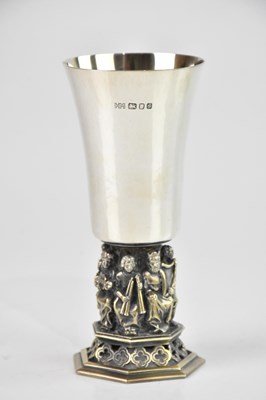 Lot 463 - HECTOR MILLER; an Elizabeth II hallmarked...