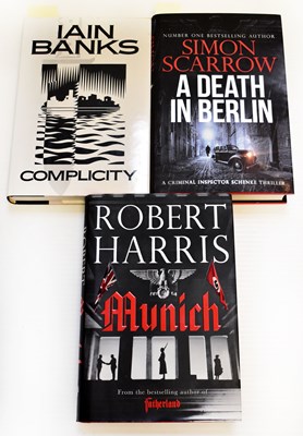 Lot 469 - Three signed novels, comprising Robert Harris '...