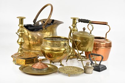 Lot 434 - A collection of Victorian and later metalware...
