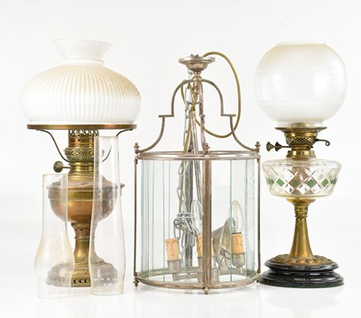 Lot 617 - A collection of decorative lighting including...