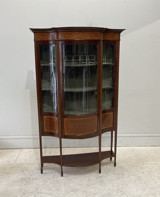 Lot 103 - An Edwardian inlaid mahogany serpentine...