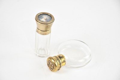 Lot 372 - A Victorian clear glass perfume bottle, with...