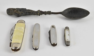 Lot 360 - Four early 20th century and later penknives,...