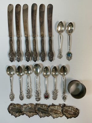 Lot 490 - A group of 800 grade silver and white metal...